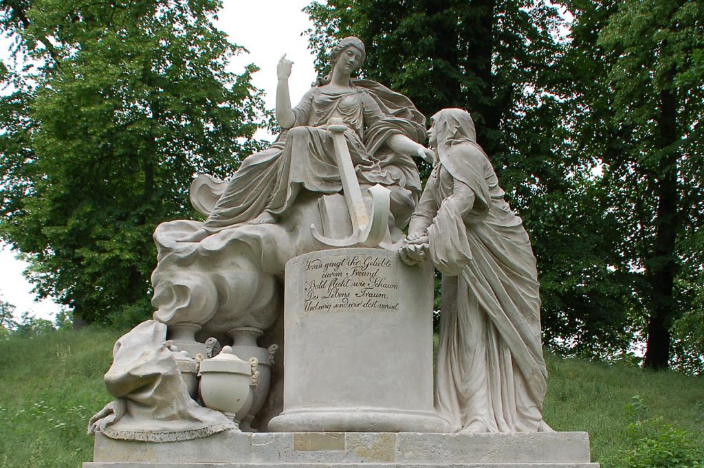 Schlosspark Hohenzieritz, "Die Hoffnung tröstet die Trauer"
